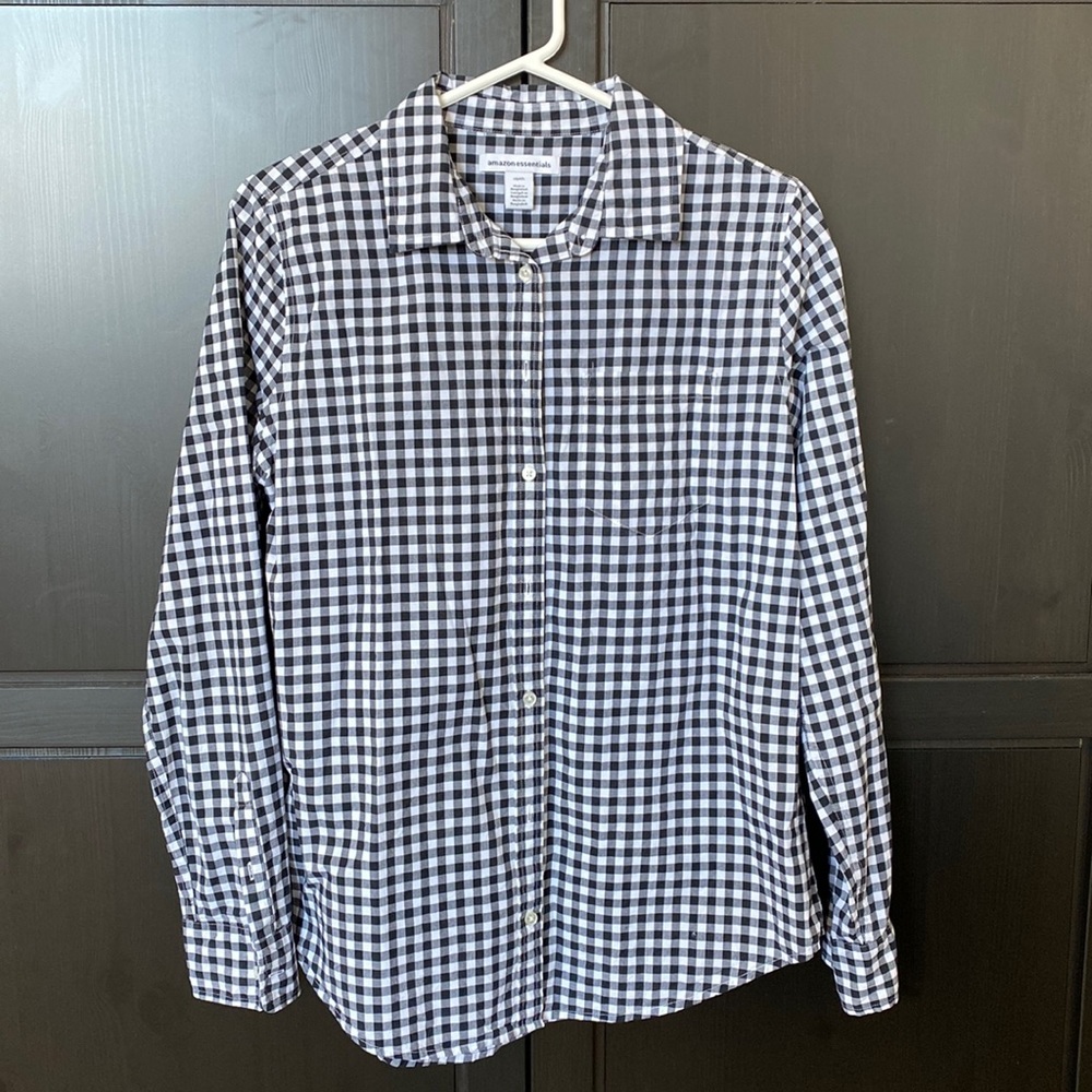 Amazon Essential Buttondown Shirt